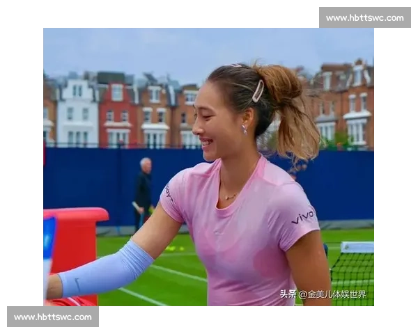 郑钦文关键破发扳平西尼亚科娃，决胜盘遗憾未能延续强势