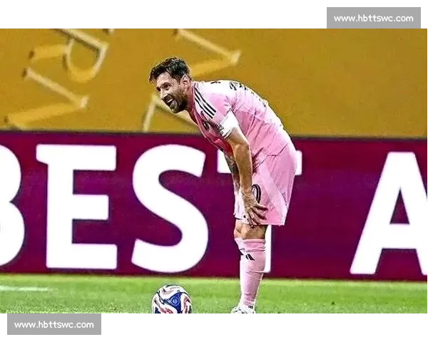 登贝莱追星梅西名场面!更衣室勾肩搭背聊 5 分钟,巴萨老队友再续兄弟情 登贝莱追星梅西名场面!更衣室勾肩搭背聊 5 分钟,巴萨老队友再续兄弟情